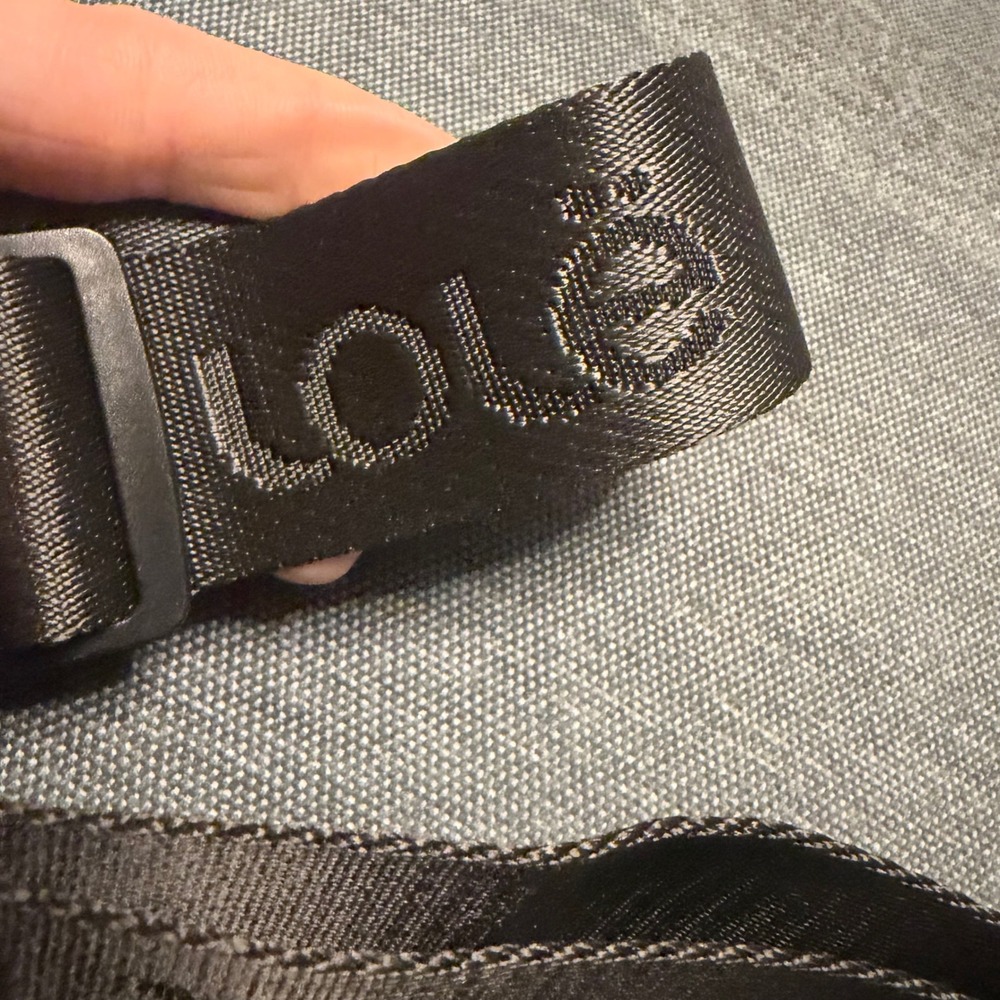 Lole Black Sherpa Belt Bag Fleece Waist Pack Fanny Pack Adjustable Logo Strap - Picture 4 of 11